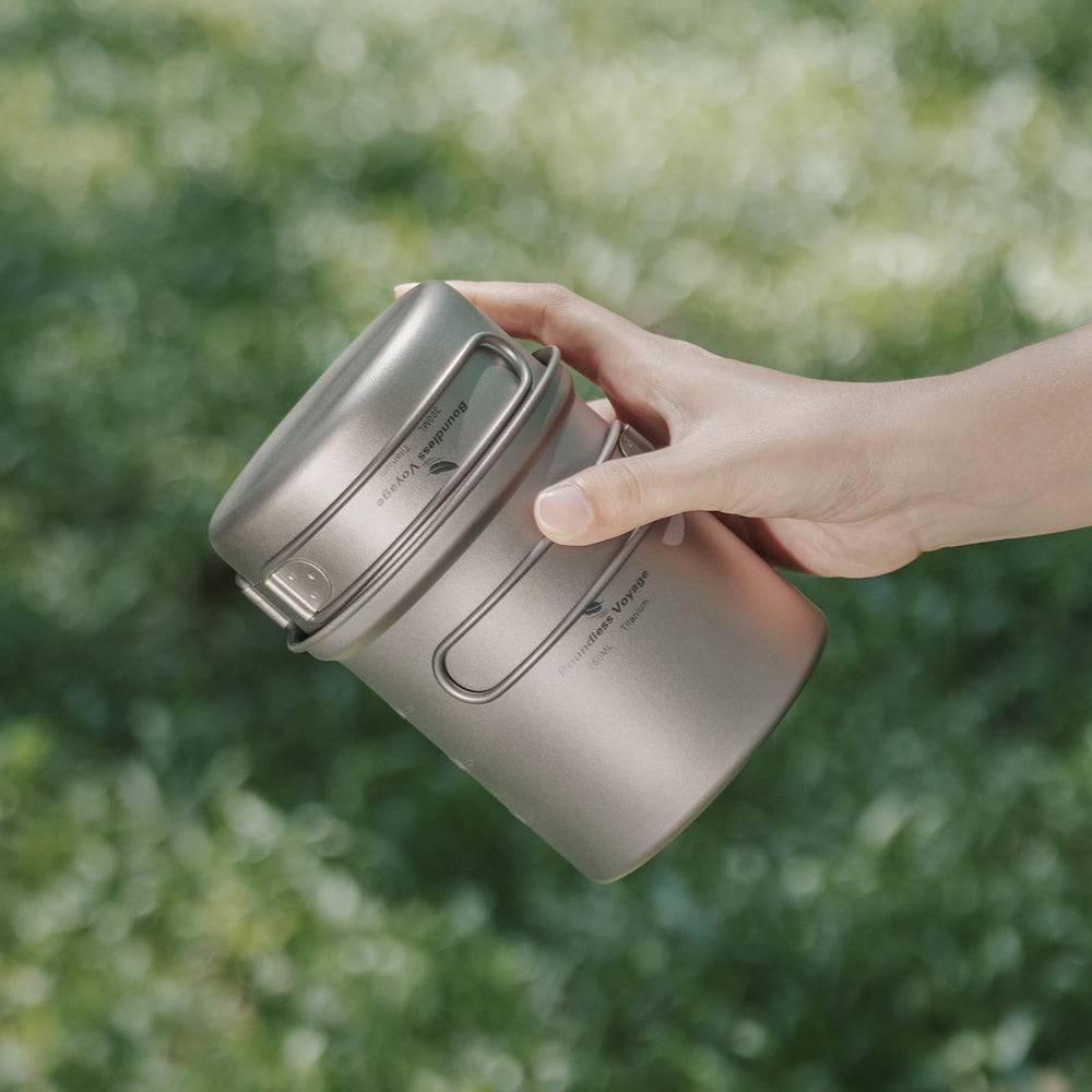 iBasingo ultralight camping cookset ideal for hiking and travel