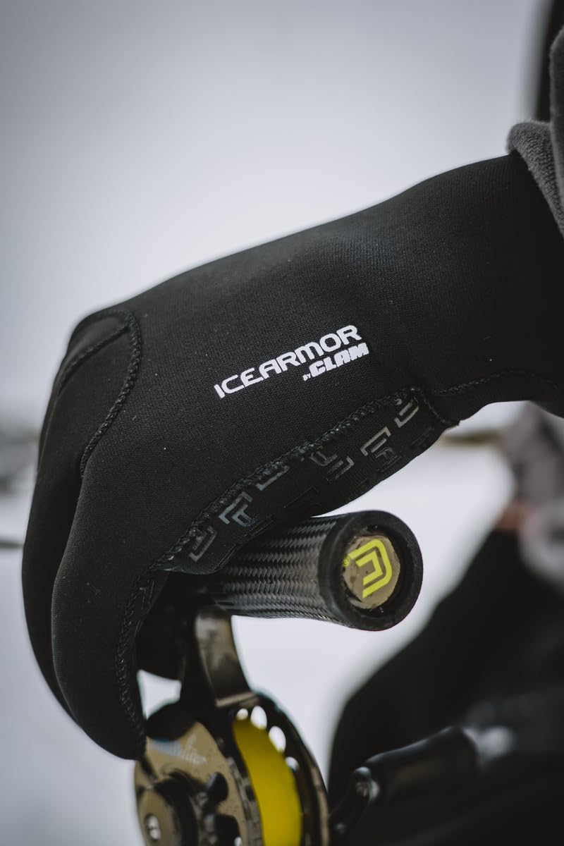 ICEARMOR Neoprene Grip Gloves — easy slip-on design for quick, secure warm hands.