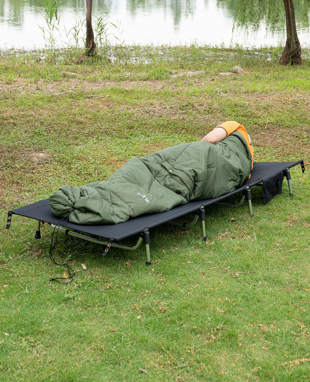 iClimb 3M Thinsulate insulation in use for warm camping nights