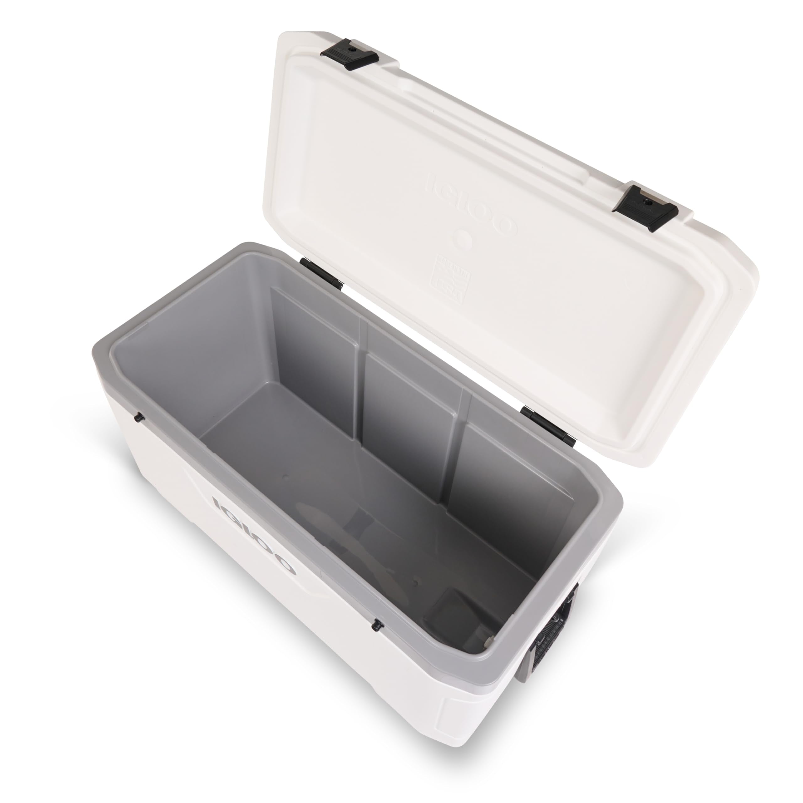 Igloo 100 Qt features non-slip handles for confident carrying on trails.