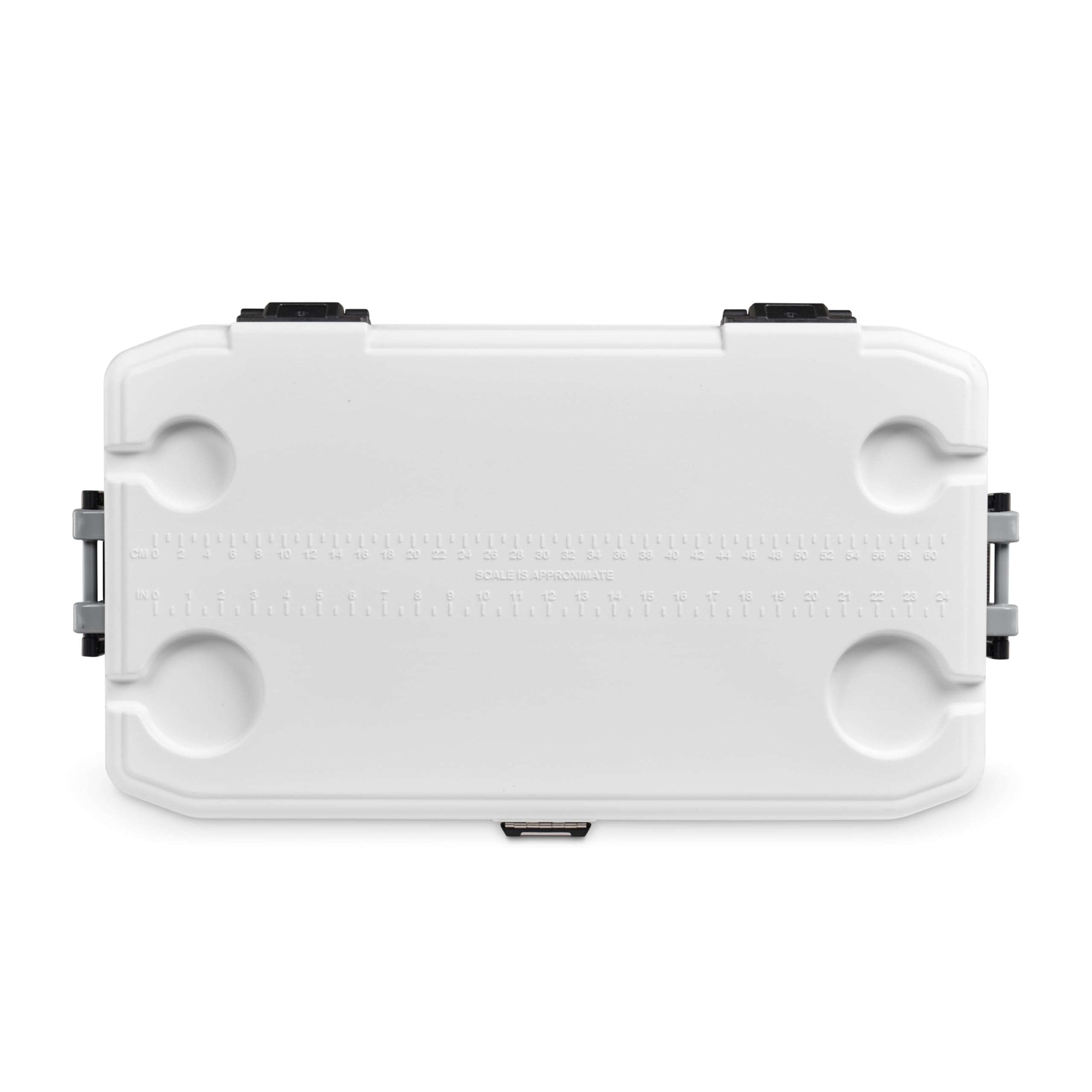 Igloo 70QT Latitude Marine UV-protected shell resisting sun damage