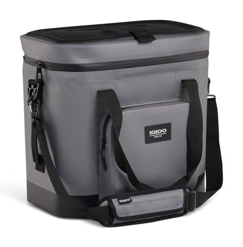 Igloo Carbonite TRAILMATE 30 open main compartment, wide access for easy packing and unloading