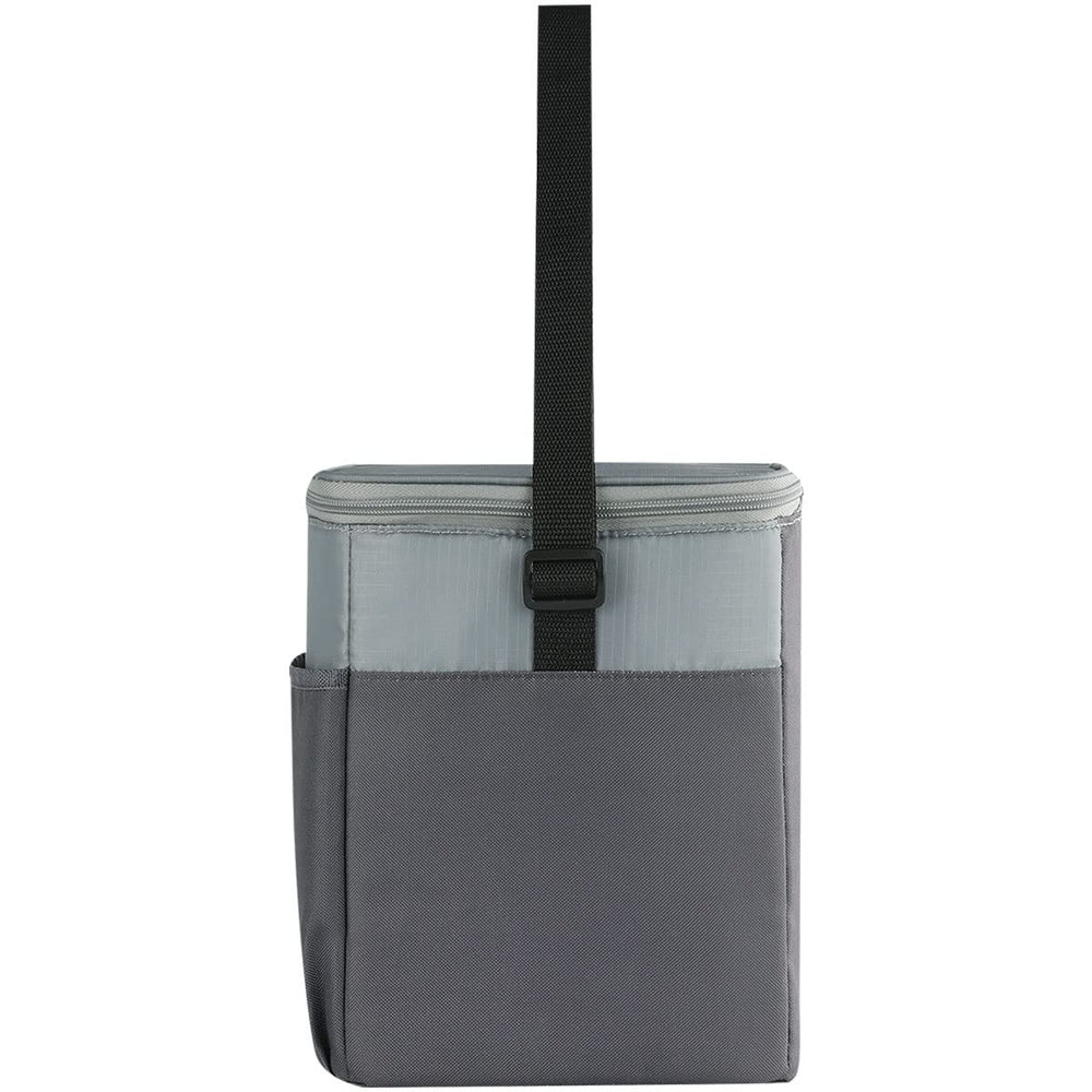 Igloo HLC 12 Castlerock leak-resistant liner keeps contents dry and contained.