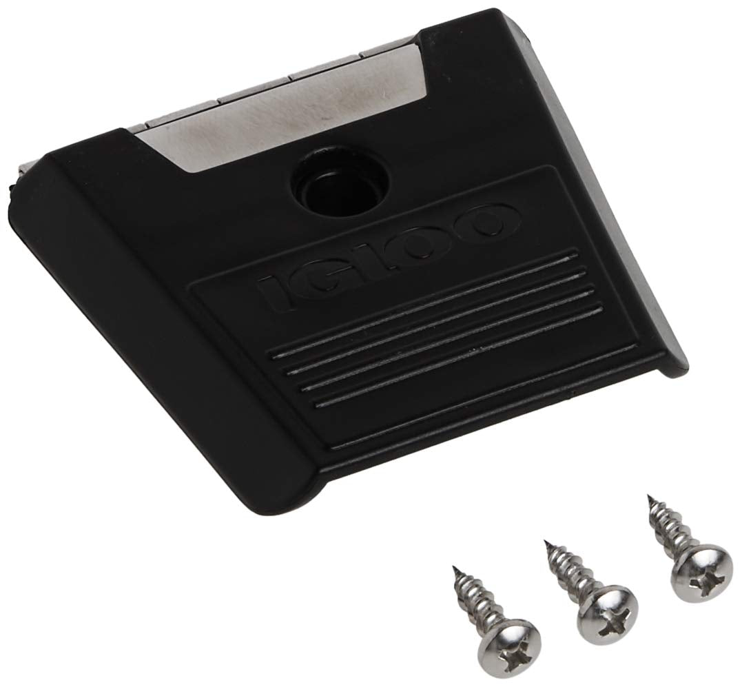 Igloo hybrid stainless latch closeup highlights rust-resistant hardware for durability.