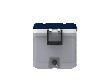 Igloo Maxcold Latitude 70 drain plug ready for hose drainage