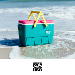 Igloo Retro basket side-handles enable comfortable one-handed transfer