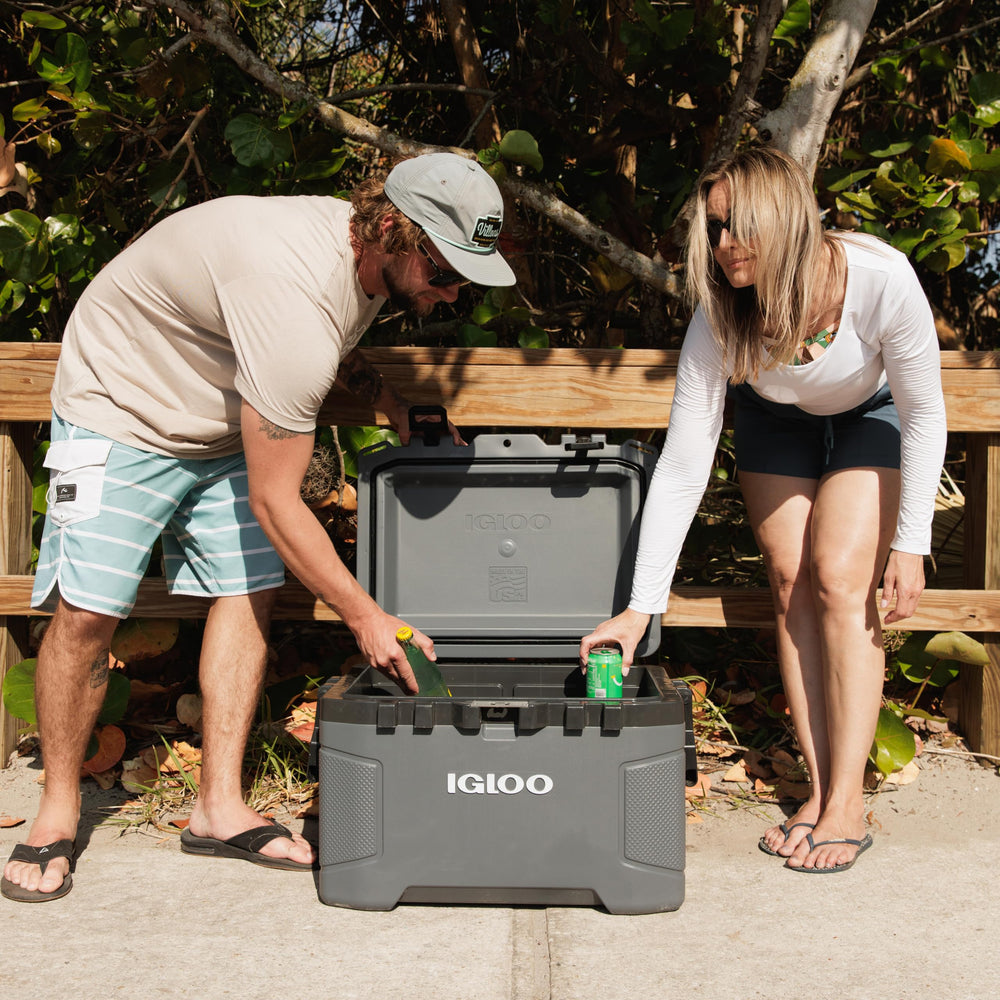 Igloo Trailmate 52Qt cooler locking plate and leak-resistant gasket protect contents