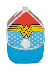 Igloo Wonder Woman Playmate Pal carrying handle ready for on-the-go use.