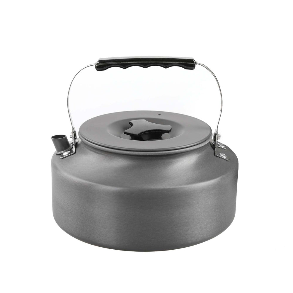 IGYYO 1.6L kettle side view shows compact camping design for travelers