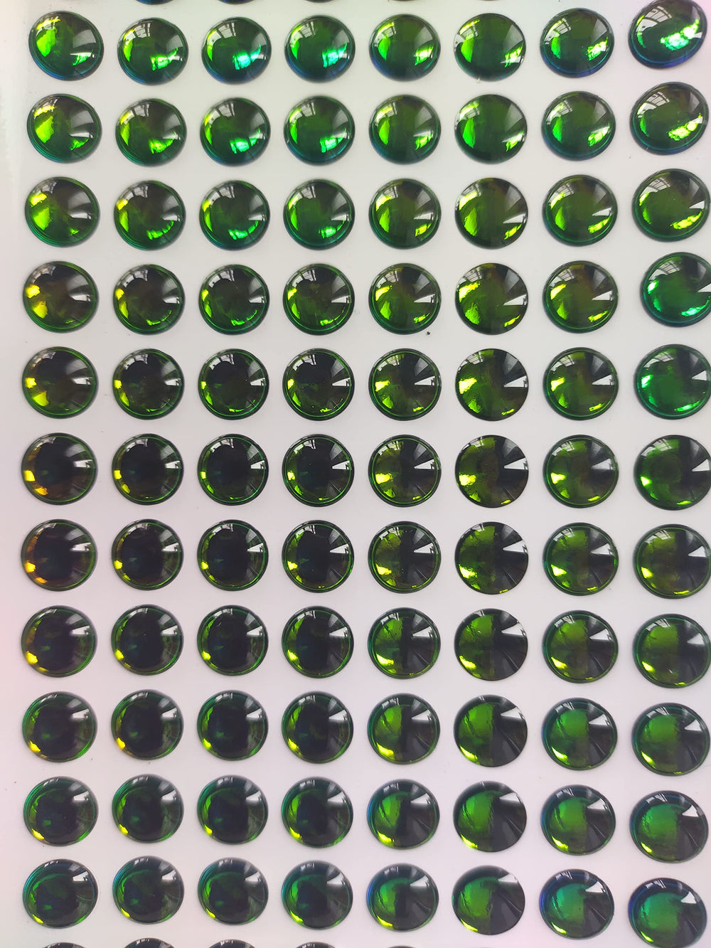 IMXPW 3D holographic fish eyes 8mm gradient green with self-adhesive backing for quick use