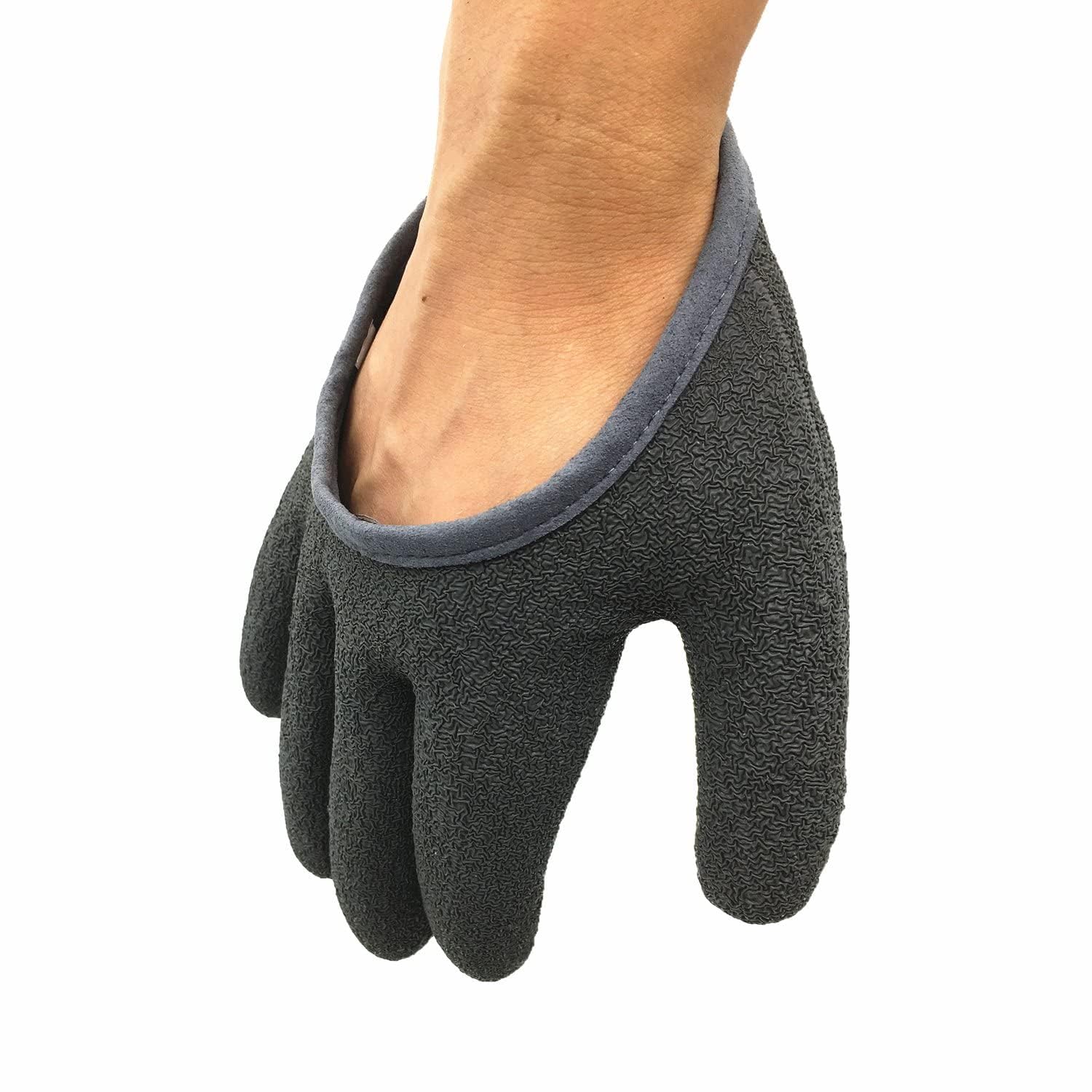 Inf-way lightweight glove weighing 75-90g for comfort.