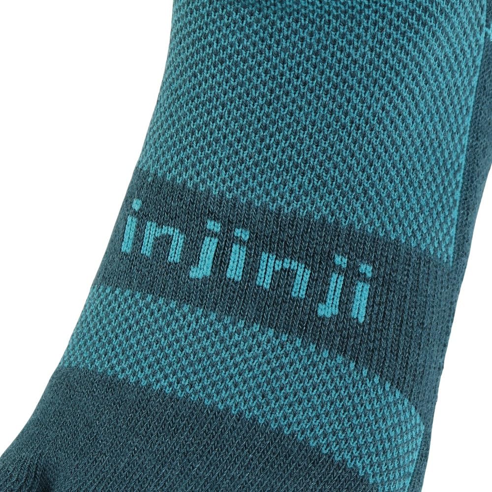 Injinji Trail Midweight Mini-Crew Midnight breathable knit fabric keeps feet comfortable.