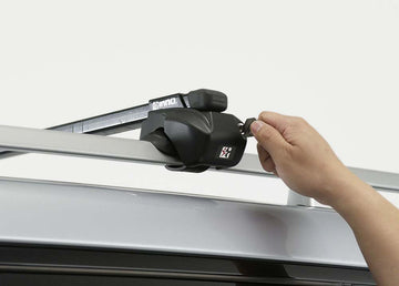 INNO supports up to 110 lbs for balanced holding of gear.