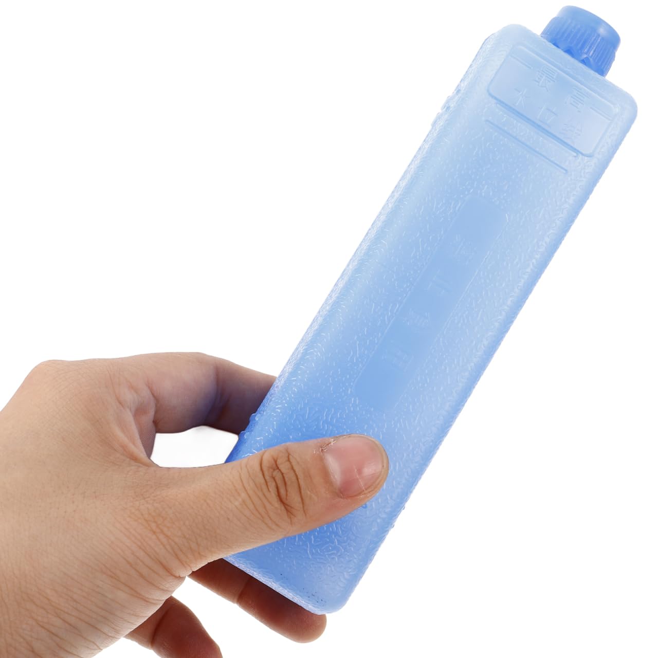 INOOMP compact ice packs offer rapid cooling in portable coolers and lunch bags.