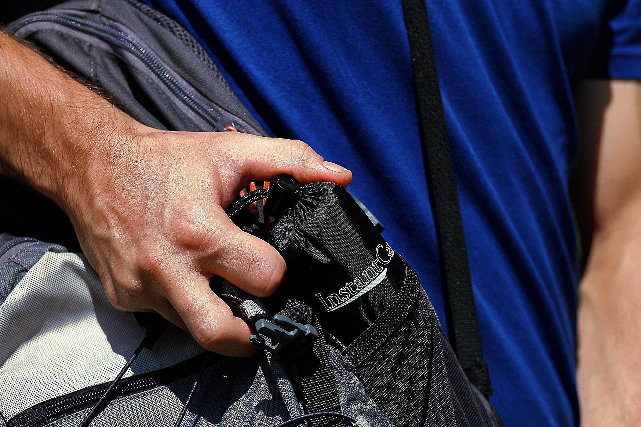 InstantCamp Ultralight Pillow valve-inflate-deflate demonstrates fast setup and adjustability.