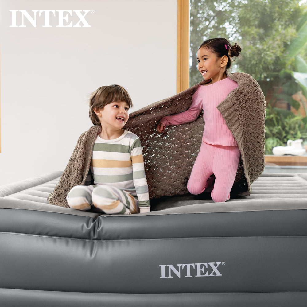 Intex 64125ED inflates in about 4 minutes for quick guest setup.