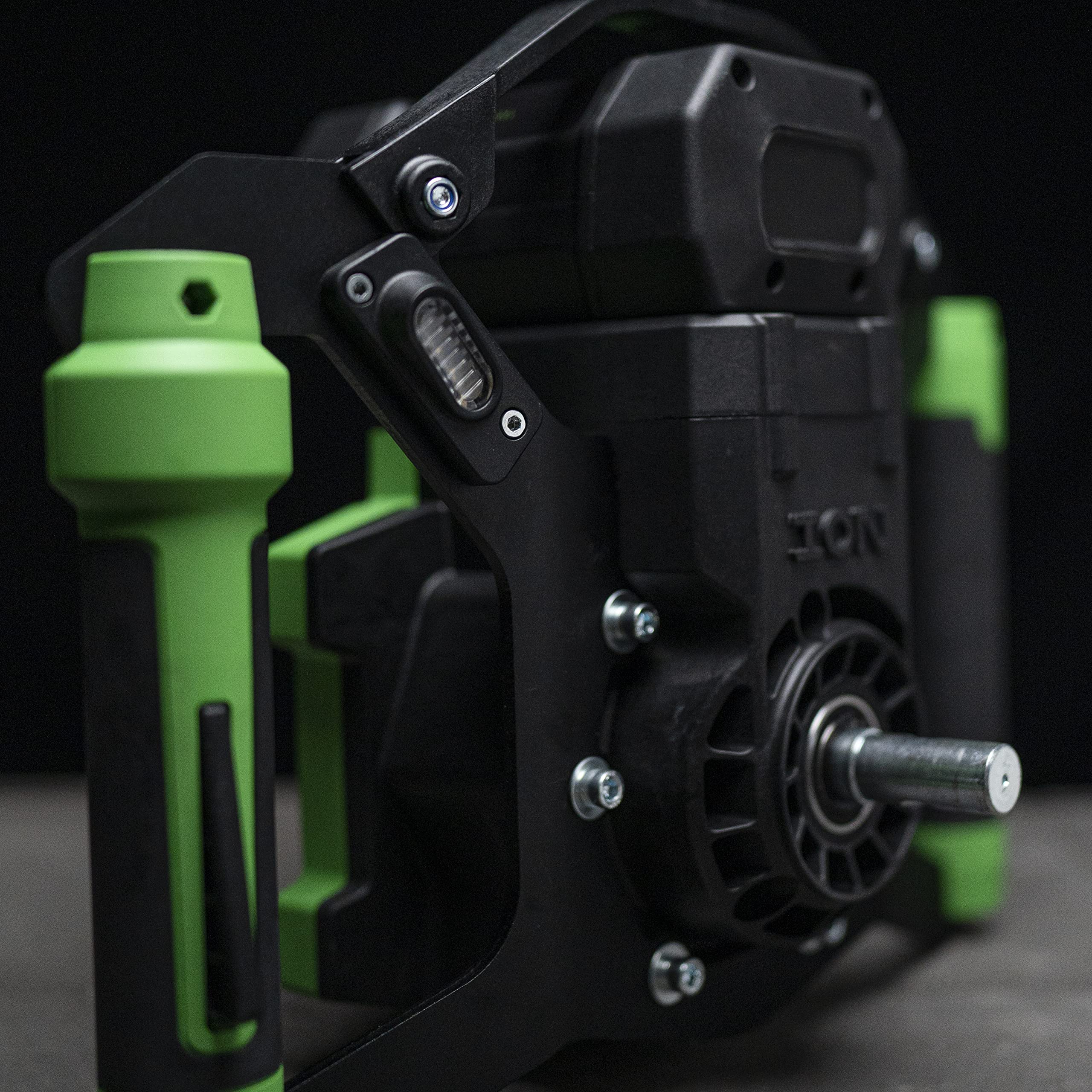 ION Alpha's lightweight 40V design enhances maneuverability on the ice.