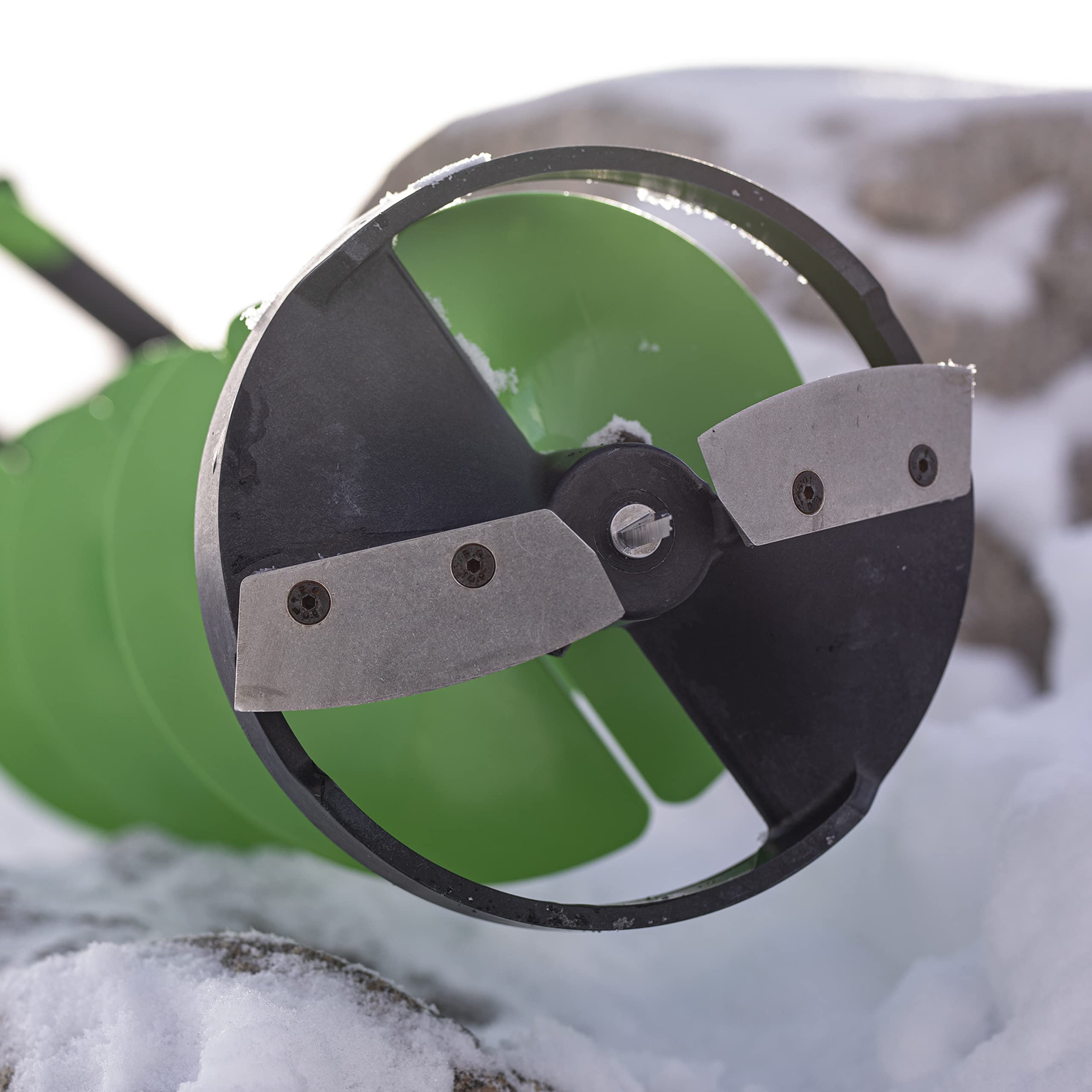ION Alpha Plus achieves up to 2.2 IPS cutting speed for faster holes.