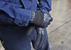 Ironclad Command Tactical Pro glove secured by TPR closure for a snug fit.