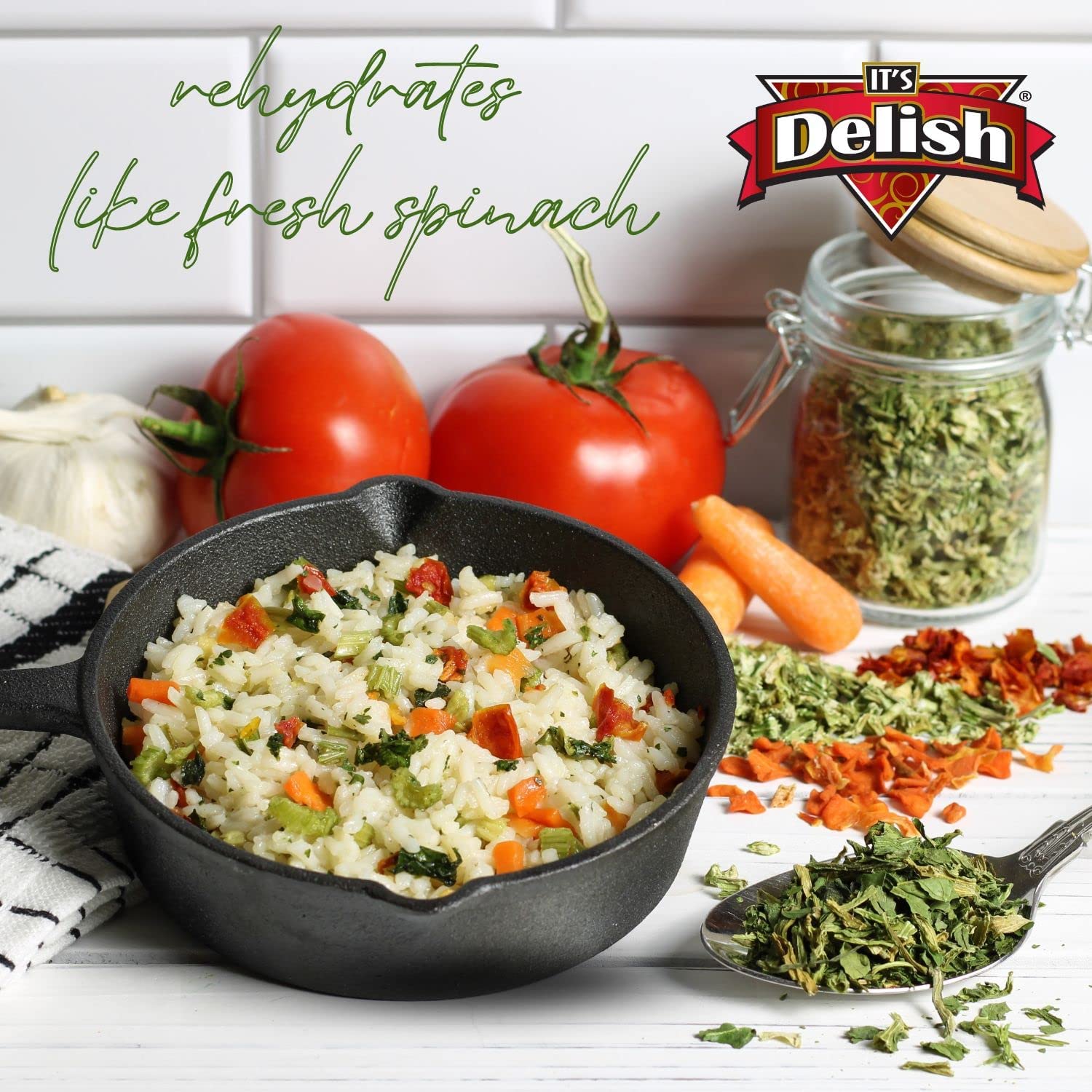 It's Delish dried spinach flakes 8oz bag back showing ingredients and kosher certification.