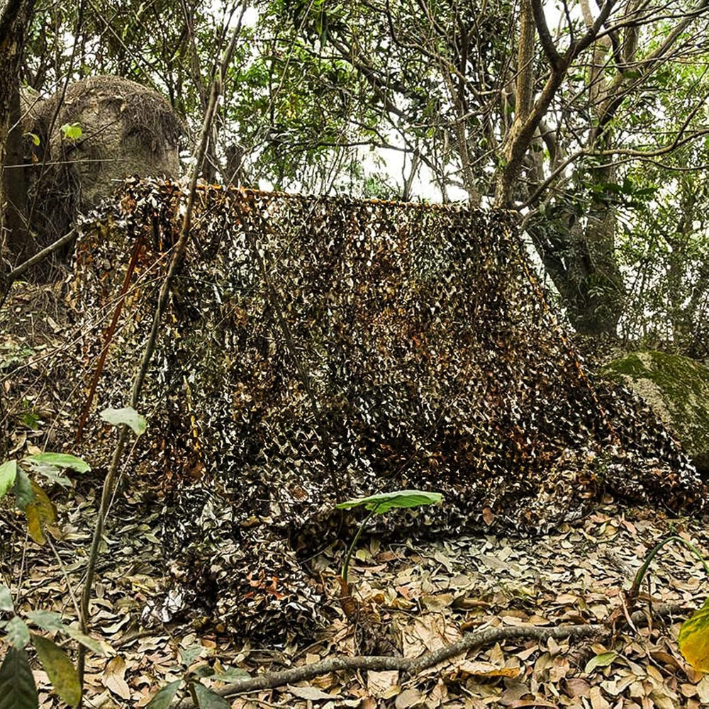 iunio camo netting easy-roll hanging design enables flexible concealment anywhere.