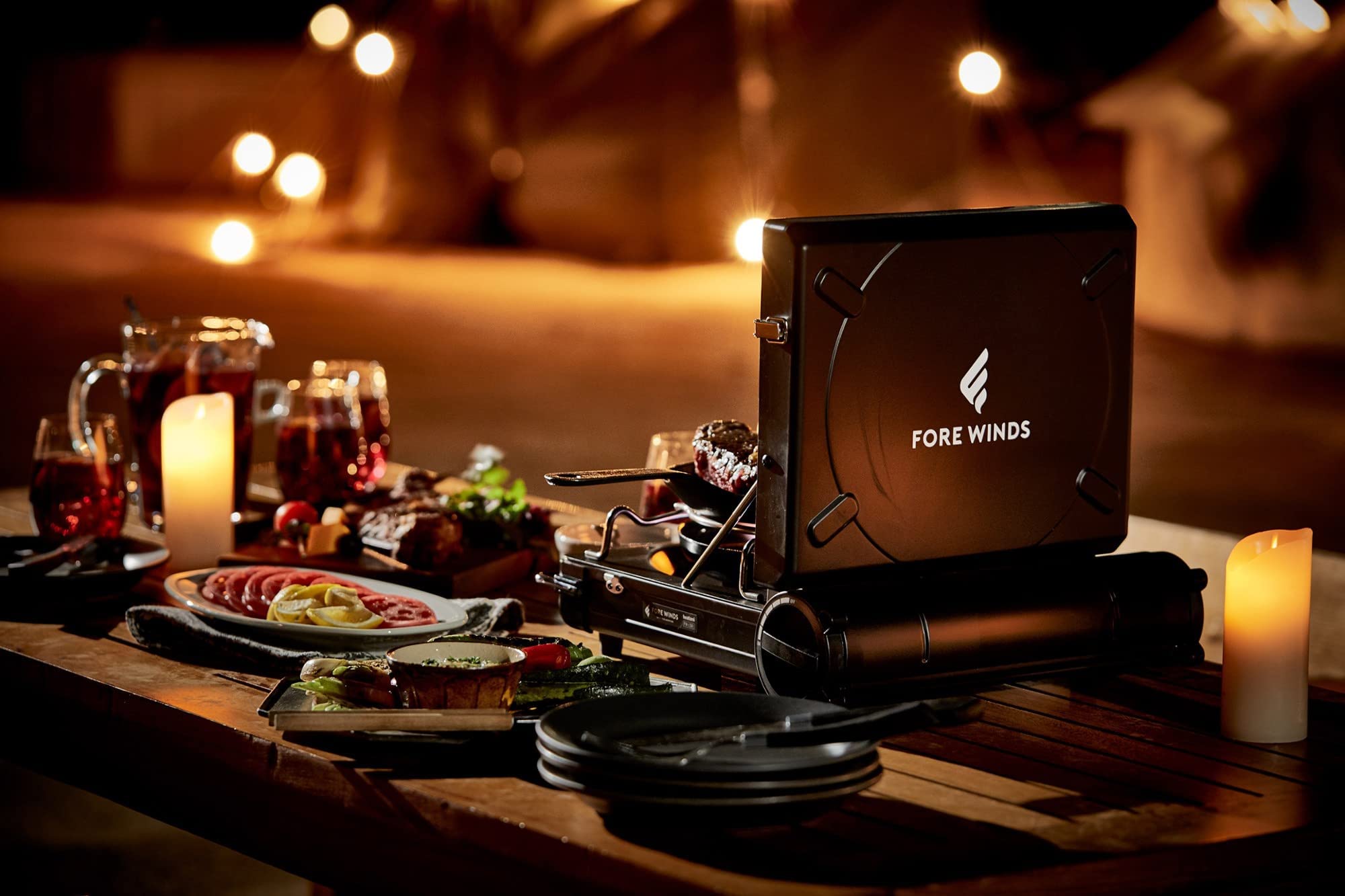 Iwatani Fore Winds Luxe Stove removable top cover provides double protection in gusty conditions.