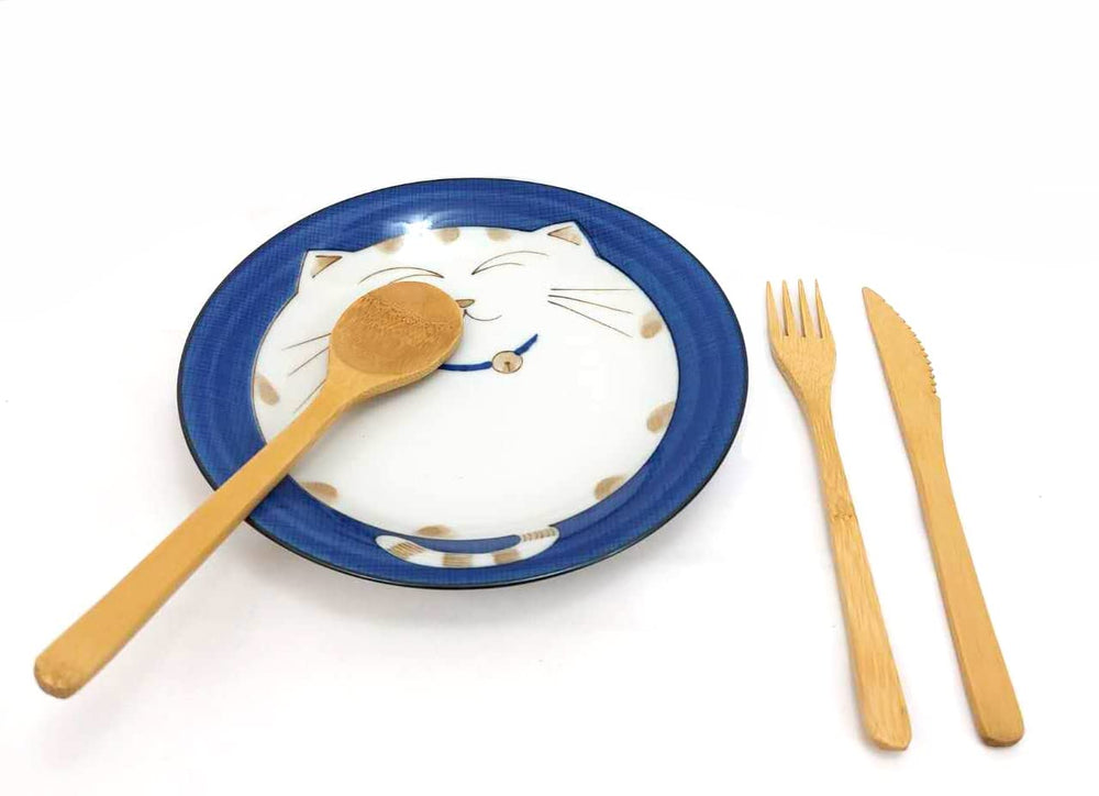 JapanBargain flatware minimalist-design showcased in stylish kitchen.
