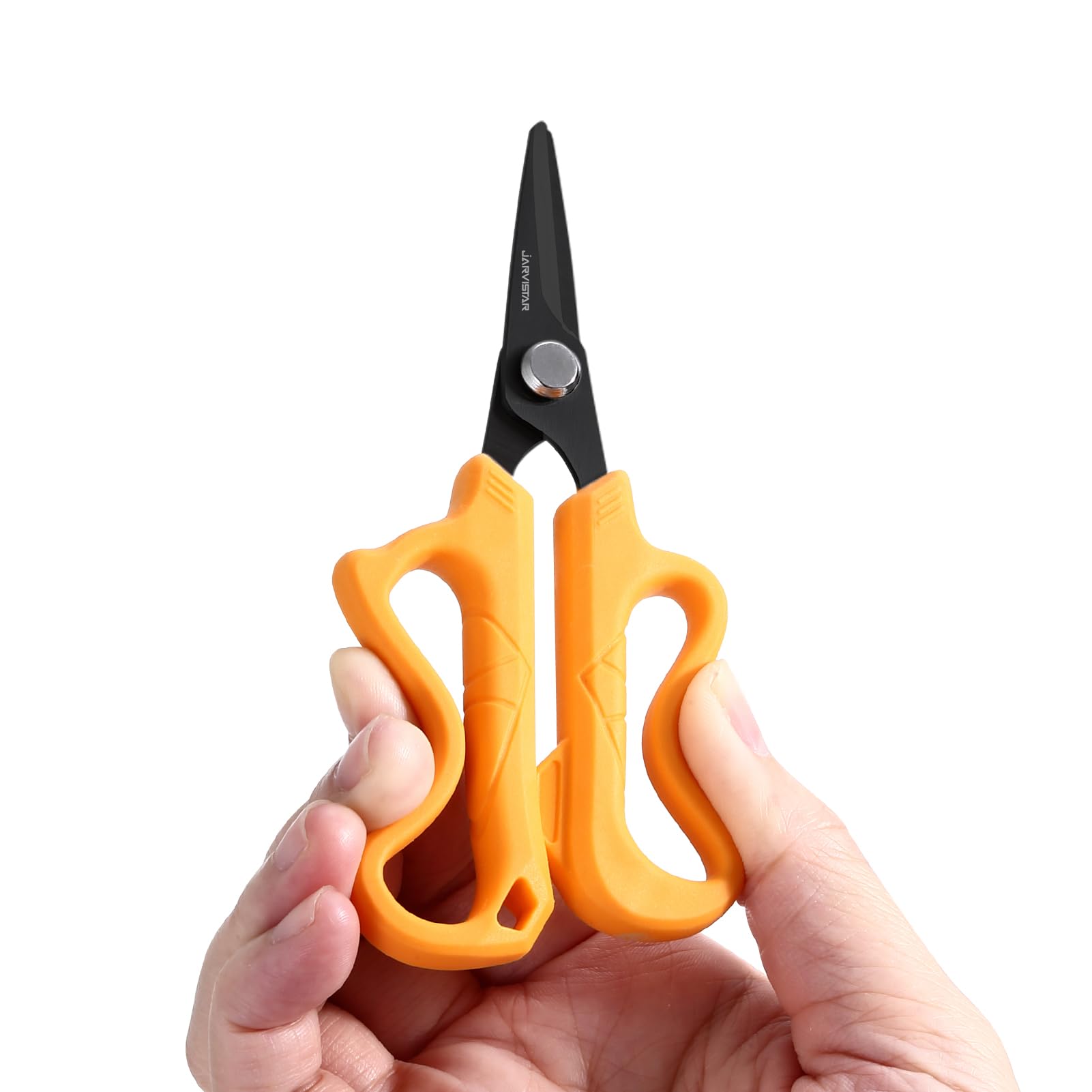 Cutting braided line with JARVISTAR 4.65-inch scissors