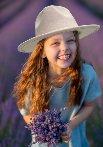 Jastore occasion-ready hat for weddings, showers, or birthdays.