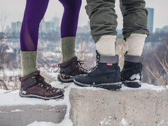 J.B. Field's Arctic Trail socks full cushion sole provides warmth and comfort on long winter hikes.