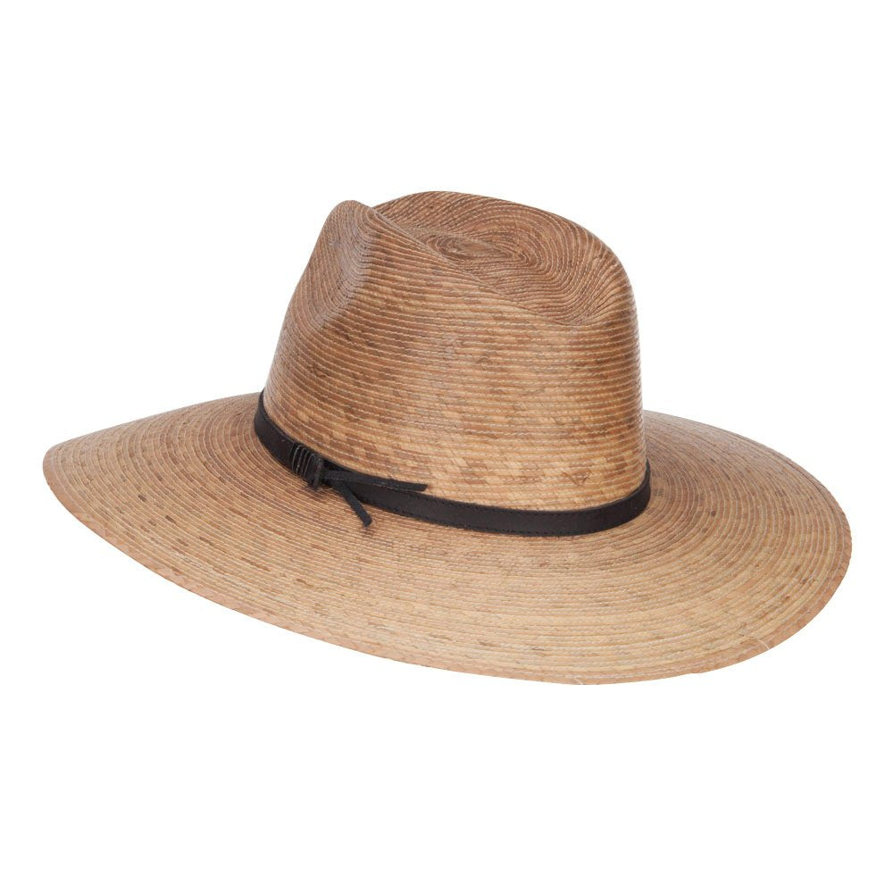 Jeanne Simmons crown detail shows crushed top crown for a casual, breathable fit.