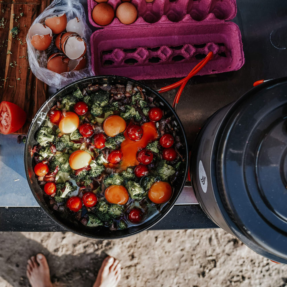 Jetboil Genesis/HalfGen compatibility ensures efficient stove-to-pan performance