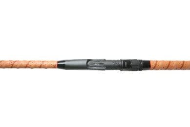 Jigging World Shadow Surf Rod Winn Grips for secure, comfortable grip during casts.