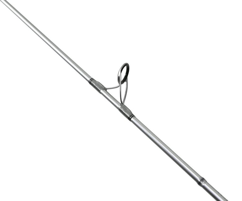 Jigging World Silver Bullet split grip design enhances control during jigging.