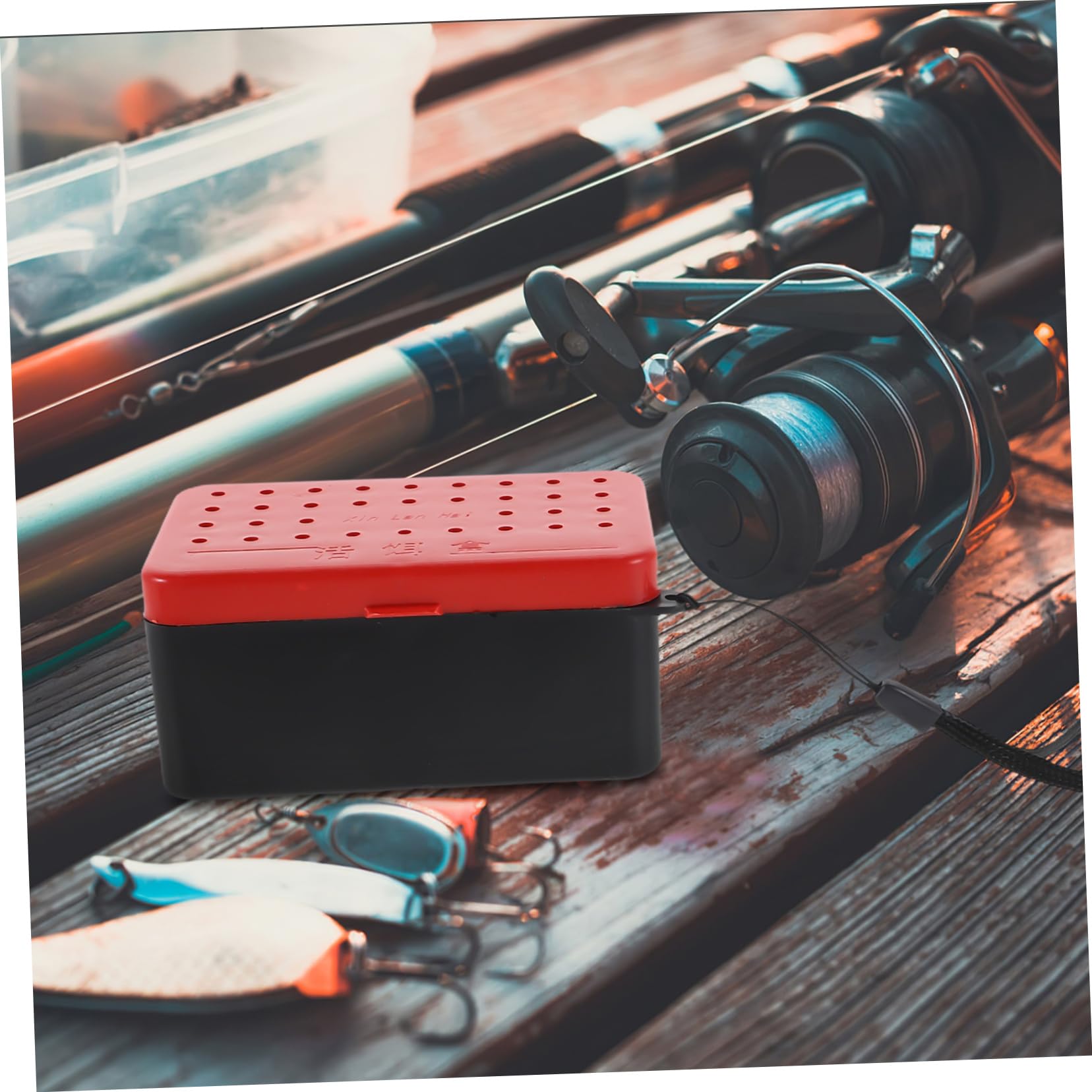 JOINPAYA compartment dividers organize worms and soft baits