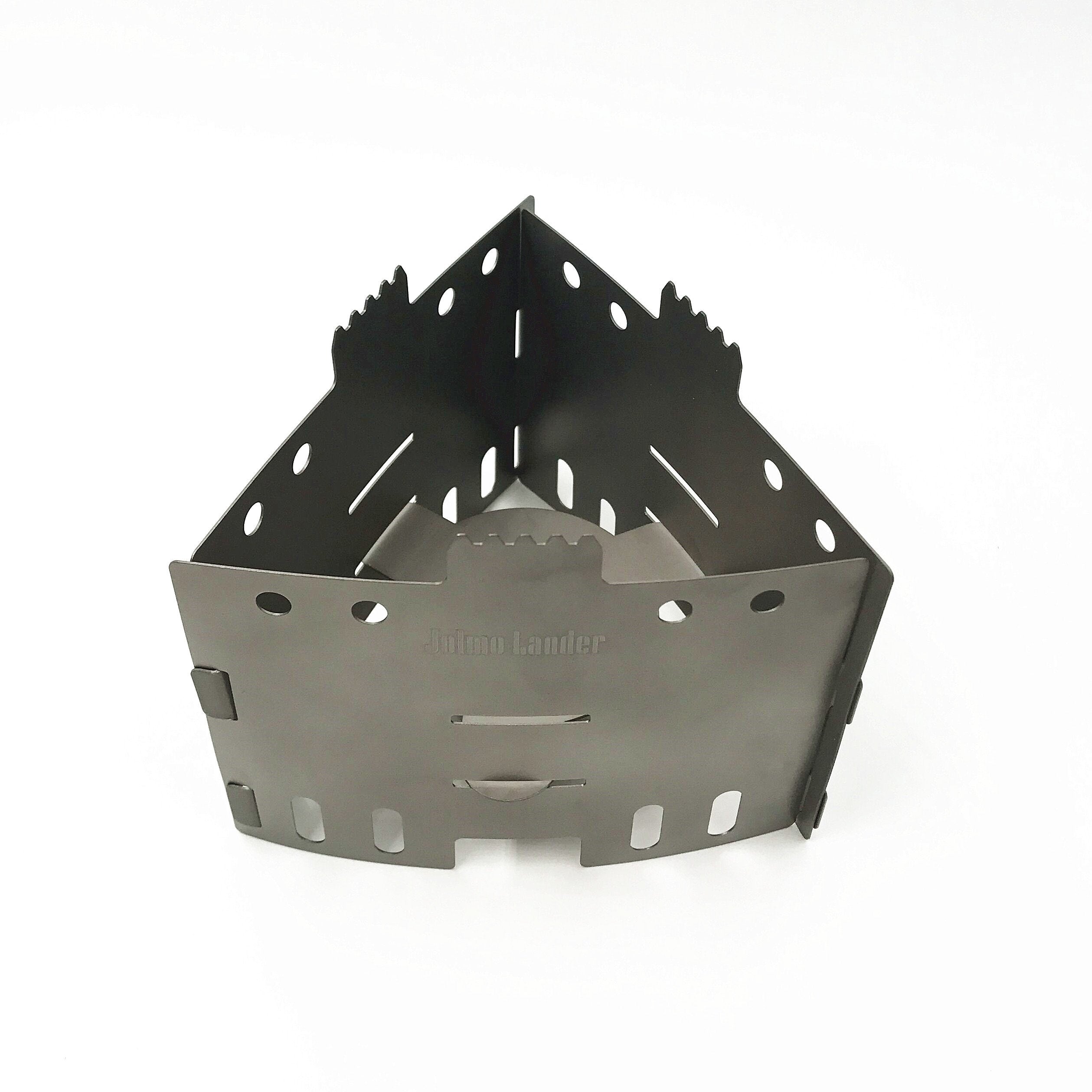 Jolmo Lander tray and windscreen shields stove flame in breezy conditions