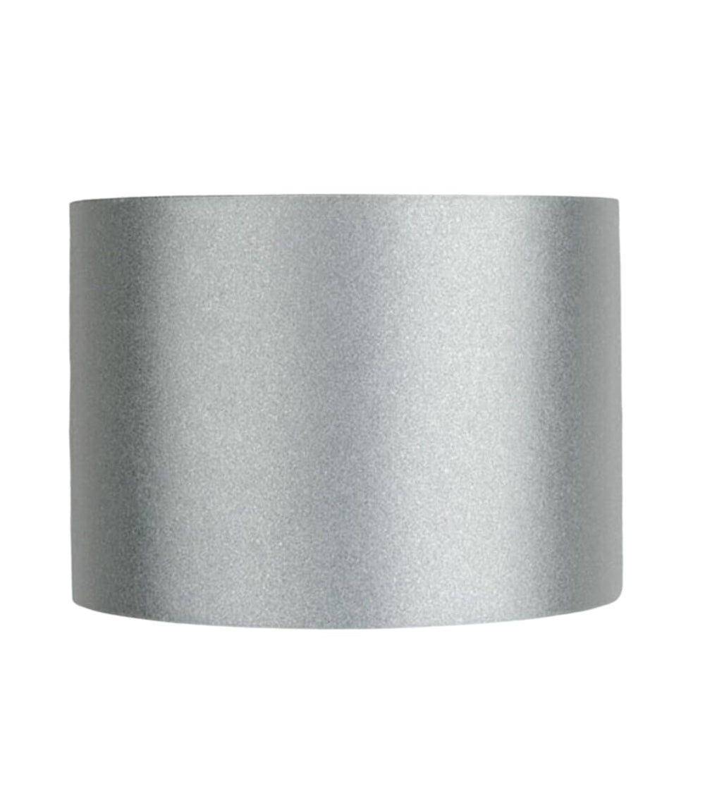 Just In Trend reflective tape detail highlights elastic performance.