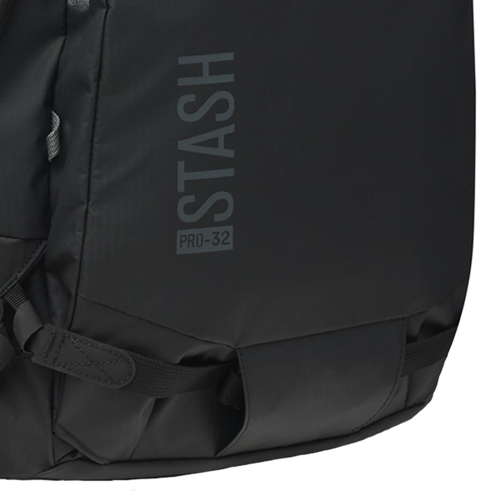 K2 BCA Classic black zipper detail with DWR coating for moisture resistance