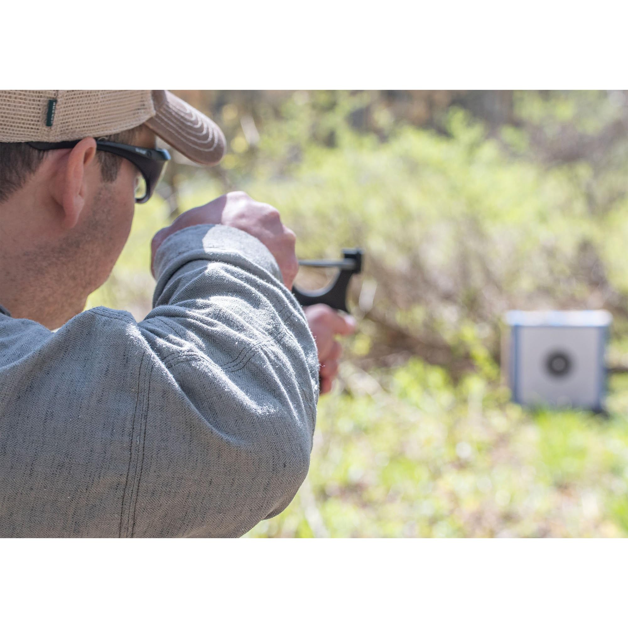 KA-BAR 9929 Sweet Move Slingshot, Small — close-up of handle