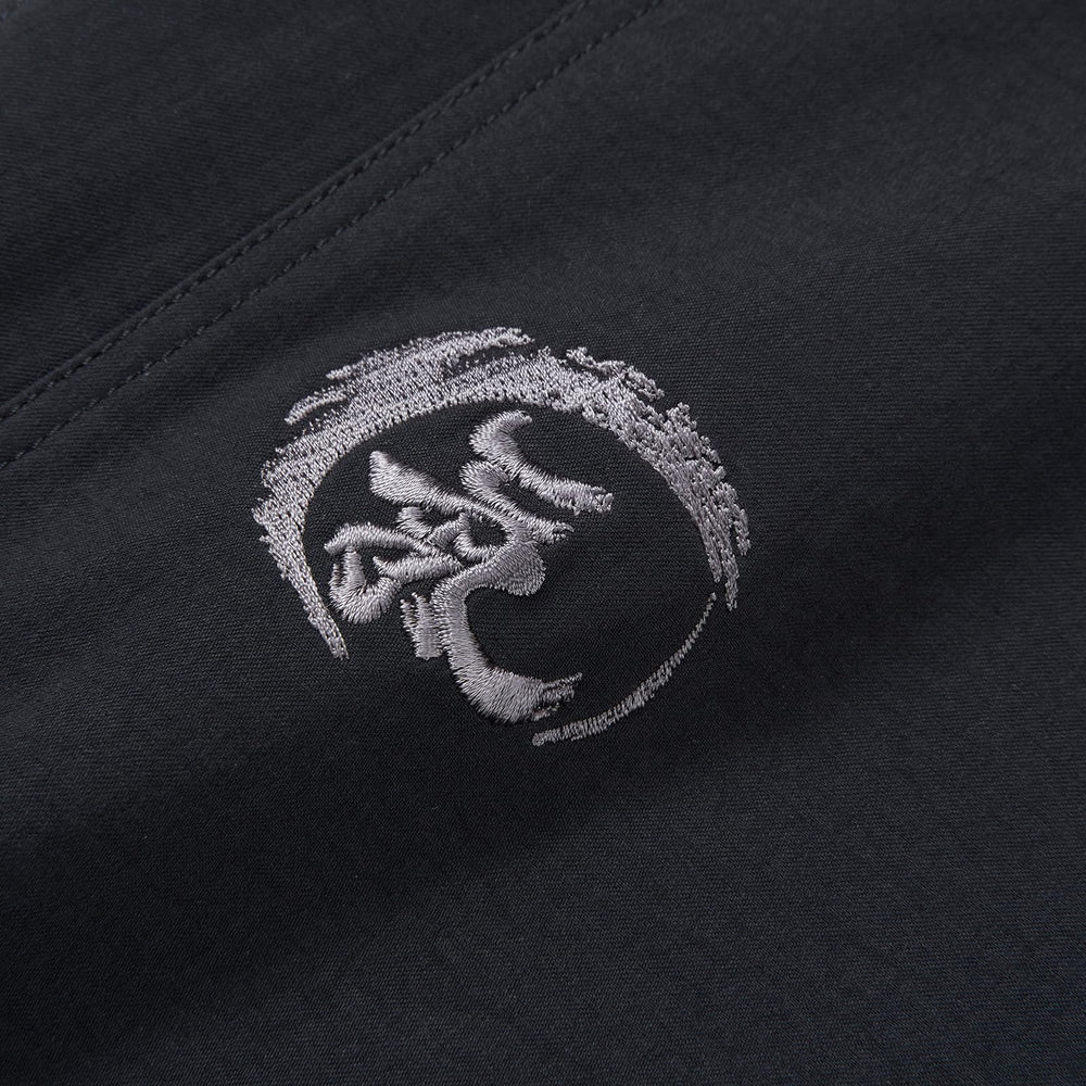 KAILAS product image shows sturdy seam density for tear resistance in demanding environments.
