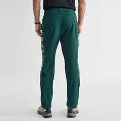 KAILAS diamond crotch design enhances flexibility for hiking and climbing moves