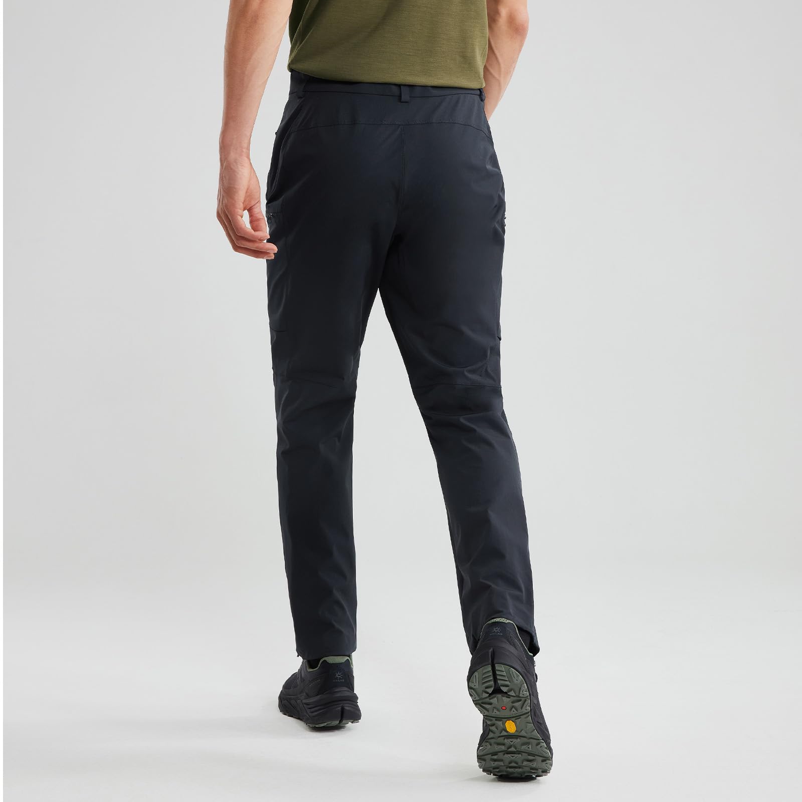 KAILAS men's hiking pants waist-adjustment buckle for a customizable fit