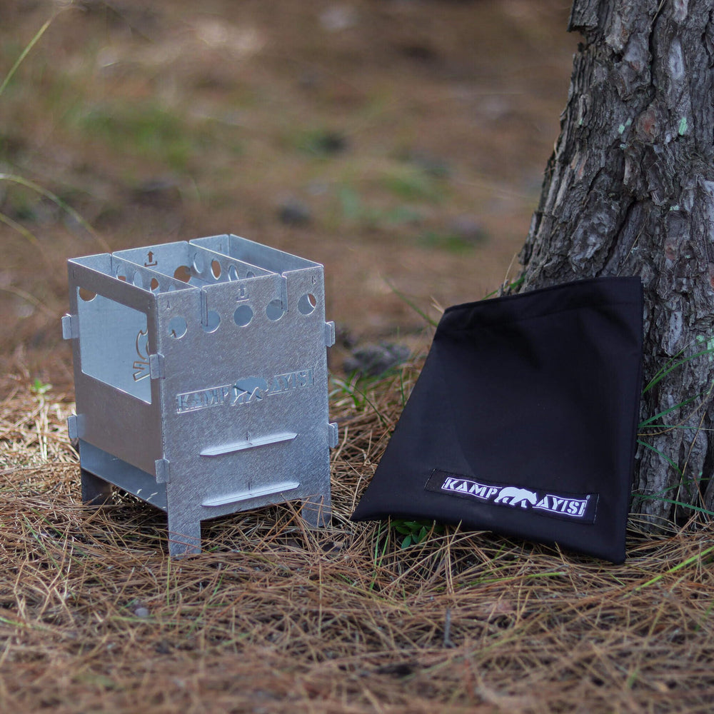 Kamp Ayisi carry bag included for quick transport between campsites.