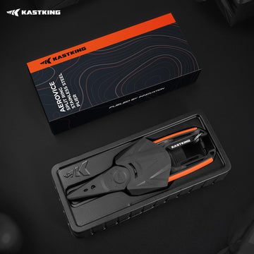 Aluminum carabiner and secure lanyard