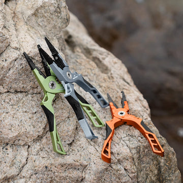 kastking gila lanyard illustrates added protection to prevent dropping overboard.