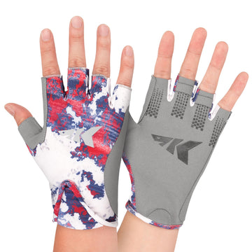 Outdoor lifestyle shot of KastKing Gill Raker II Gloves during fishing