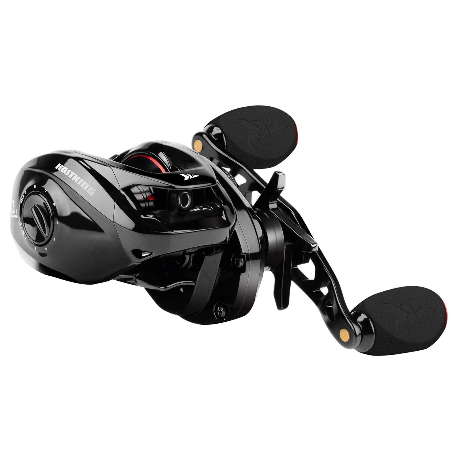 KastKing Royale Legend II compact design emphasizing ergonomic grip during casts.