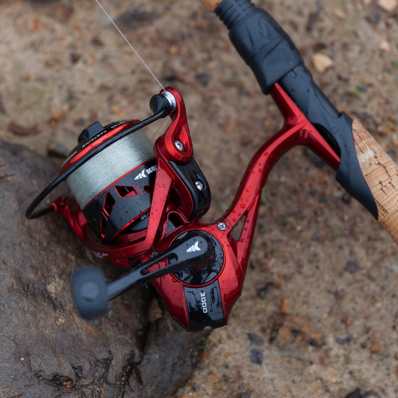KastKing Royale Legend reel oversized main shaft for smooth operation under tough conditions.