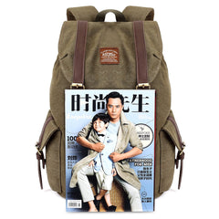 KAUKKO front pocket keeps small accessories organized and accessible