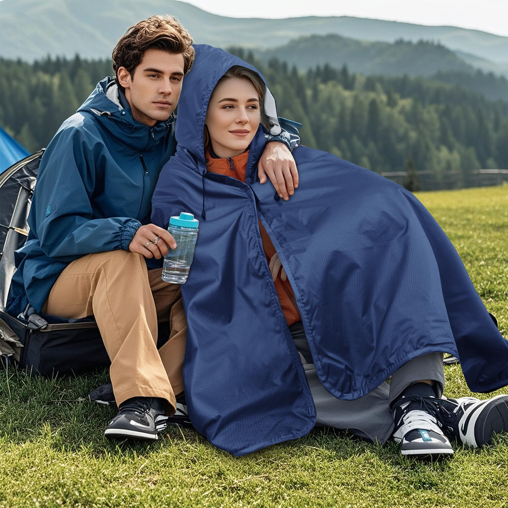 KawaGebo Kamp stadium blanket demonstrates windproof design for cheering sessions outdoors.